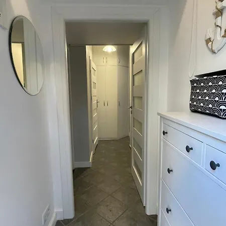 Home3city Przytulny 300 M Od Plazy Lägenhet