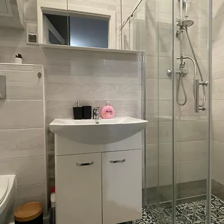 Lägenhet Home3city Przytulny 300 M Od Plazy *